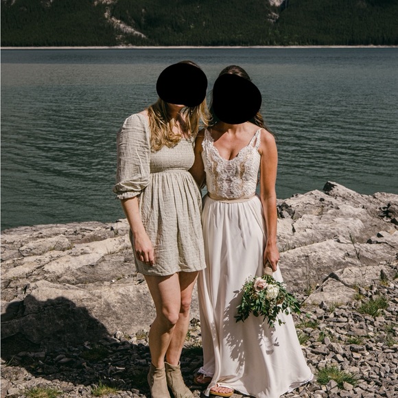 Truvelle Nicolette Wedding Gown - Picture 2 of 5